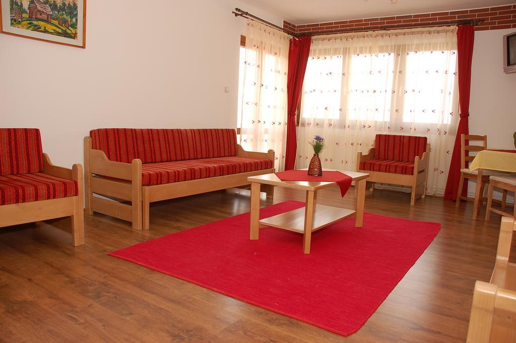 Horizont Panzio Bed and Breakfast Odorheiu Secuiesc Kamer foto